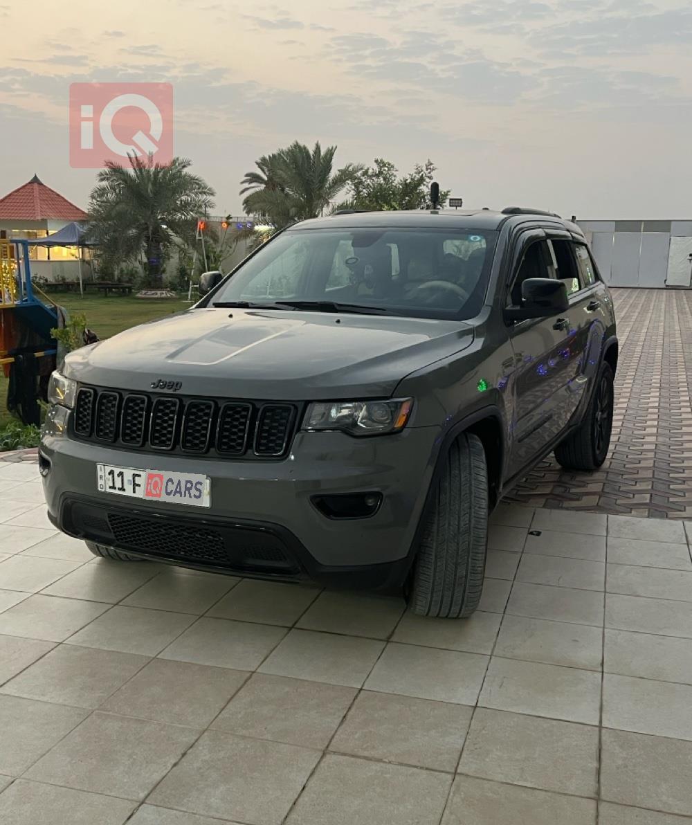 جيب جراند شيروكي